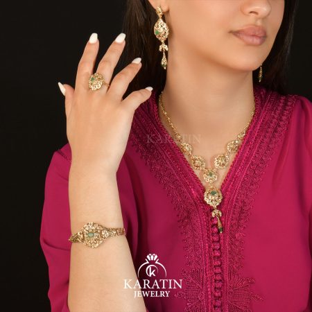 Traditional Gold Rosette Jewelry Set for Women