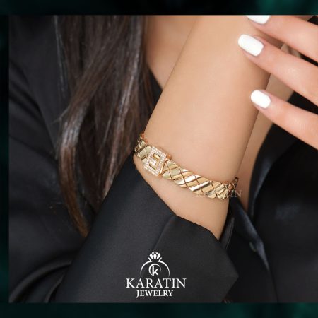Trendy Gold Bracelet for Women
