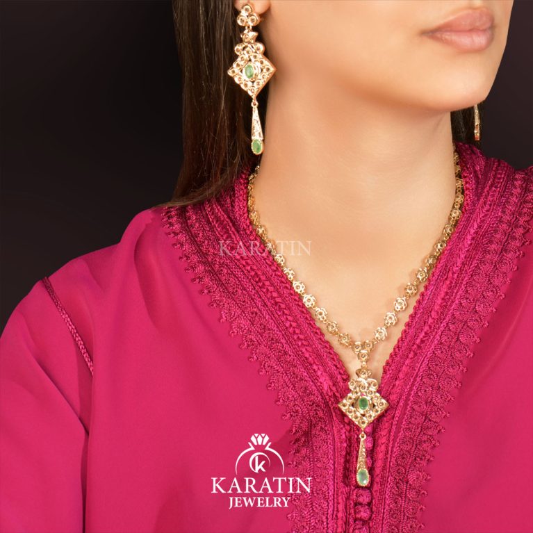 Traditional Gold Rosette Jewelry Set for Women