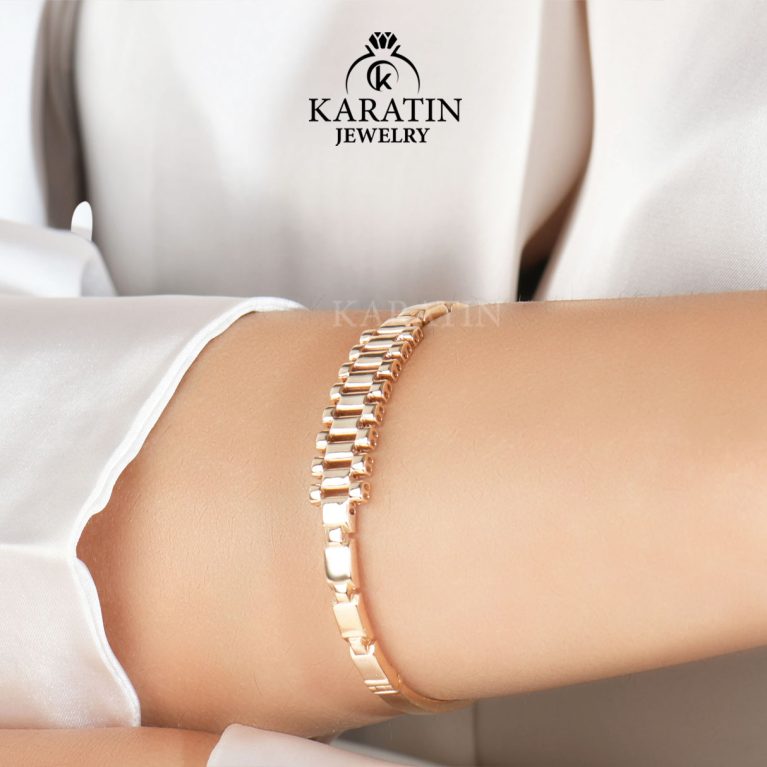 Trendy Gold Bracelet for Women